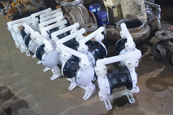 QBYϵ�К�Ӹ�Ĥ��